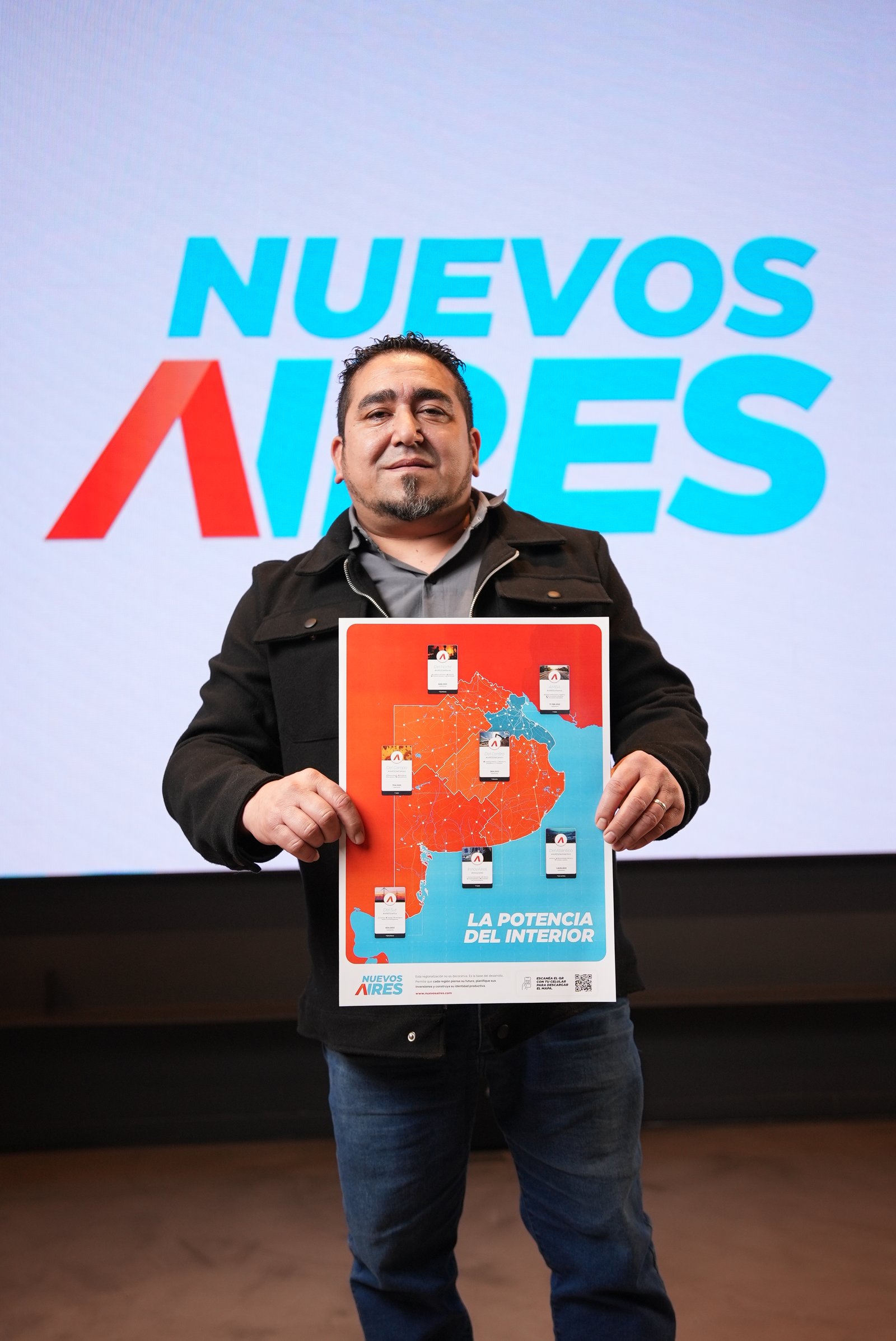 Cristian Chapu Martinez durante su trabajo social en Morón